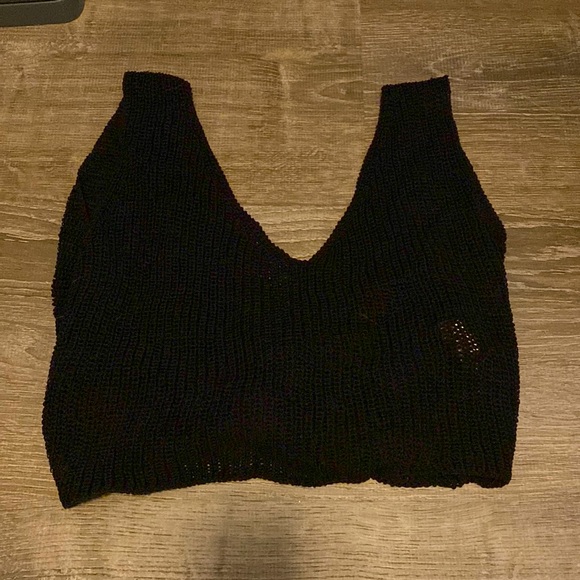 Forever 21 Crocheted Crop Top - Picture 1 of 2